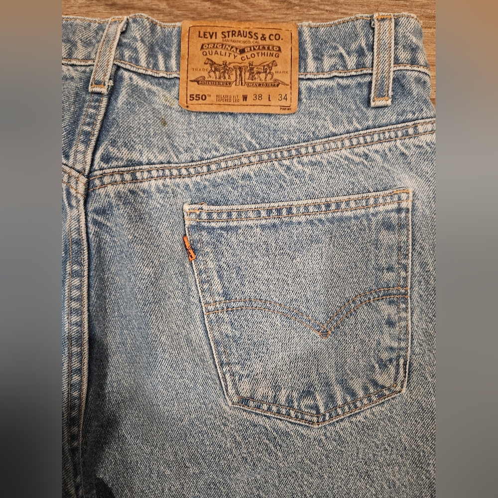 Vintage ORANGE tab 550 Levis